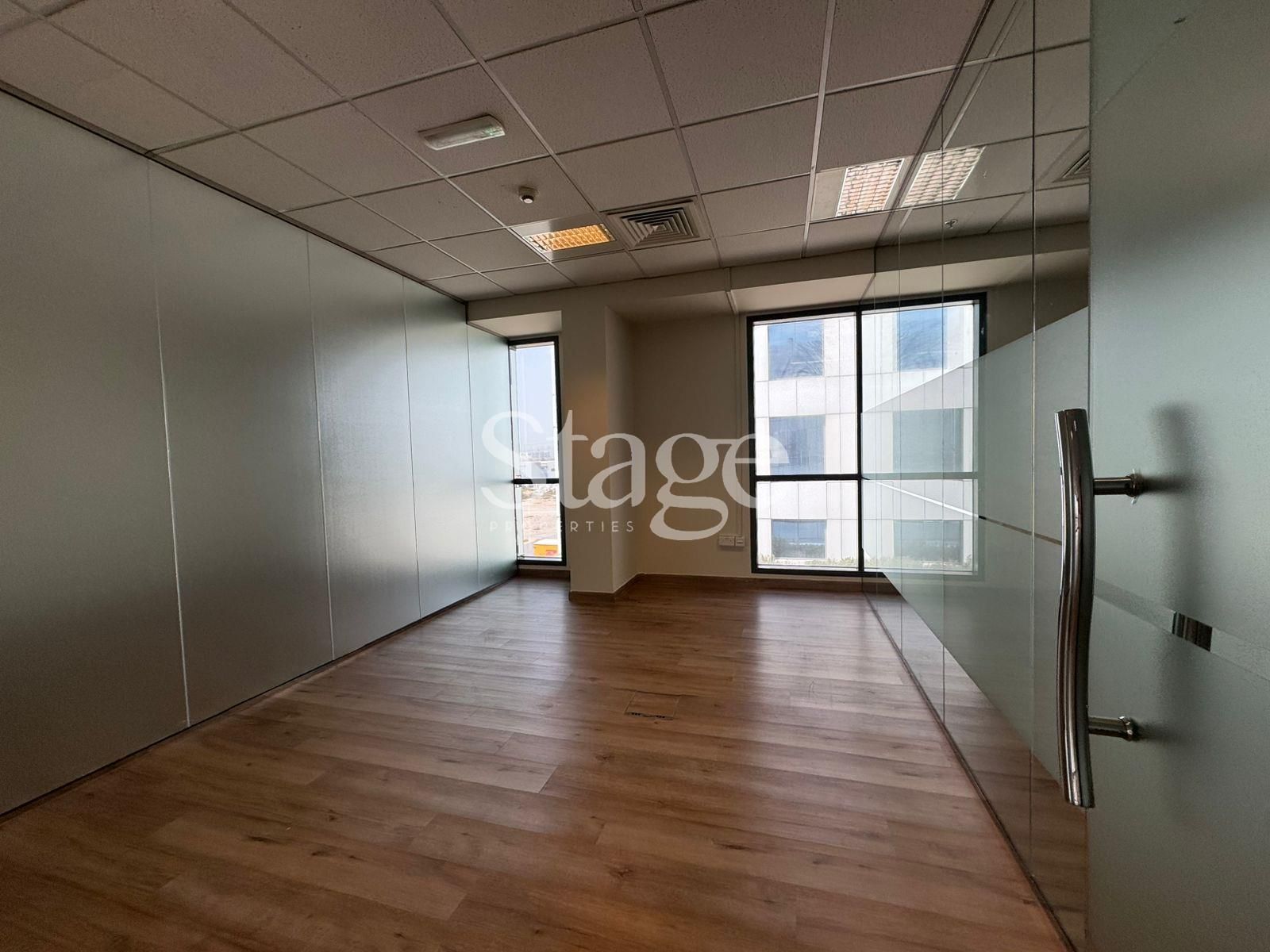 Office Space for Rent in Dubai Investment Park, Dubai OF8319L
