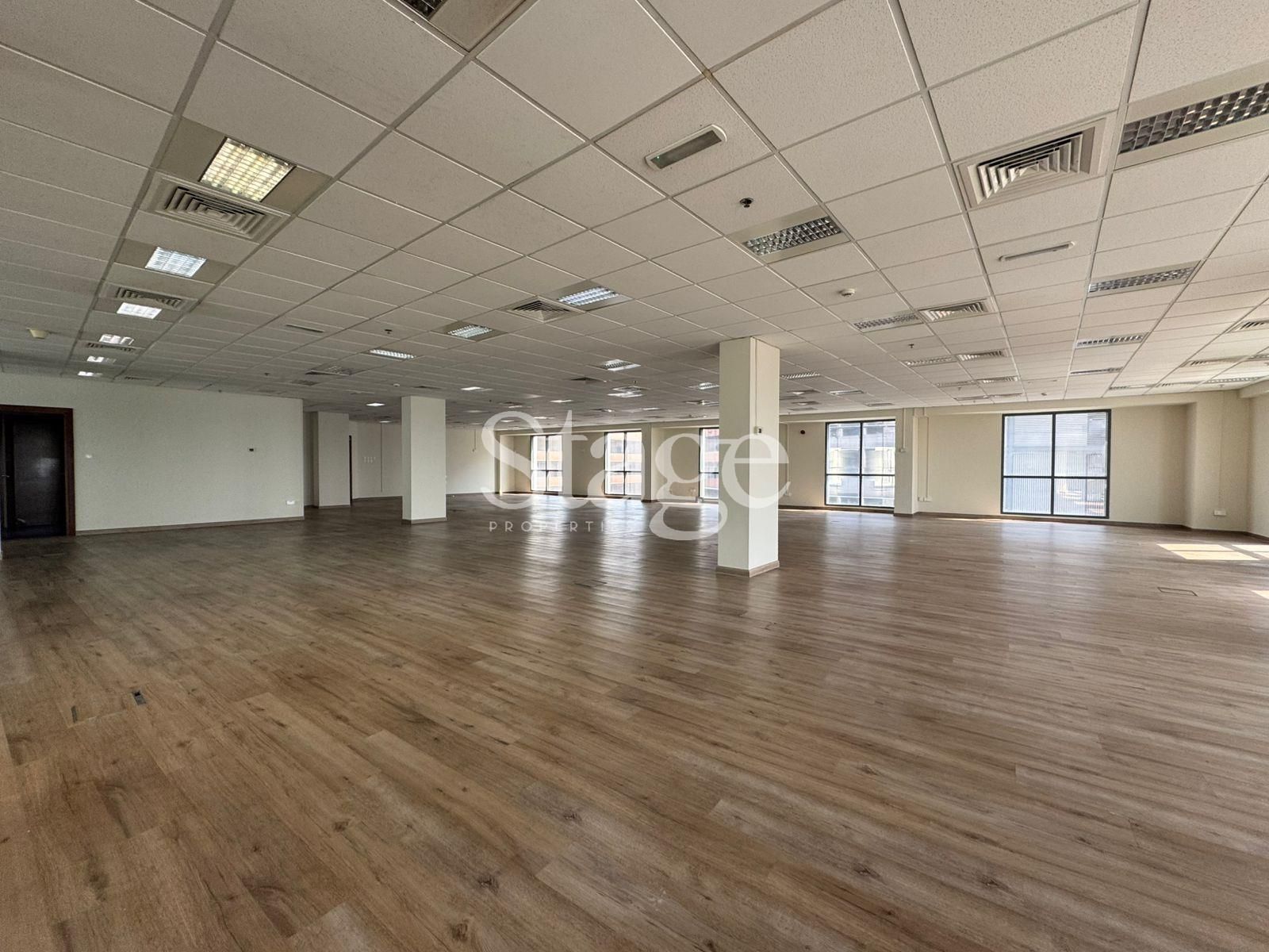 Office Space for Rent in Dubai Investment Park, Dubai OF8319L
