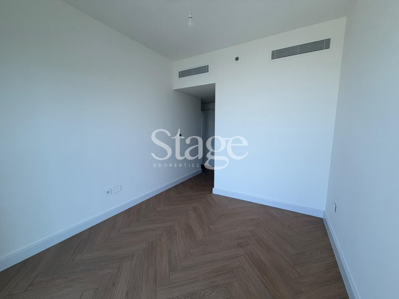 2 bedrooms apartment for Rent in Downtown Dubai, Dubai AP10067L