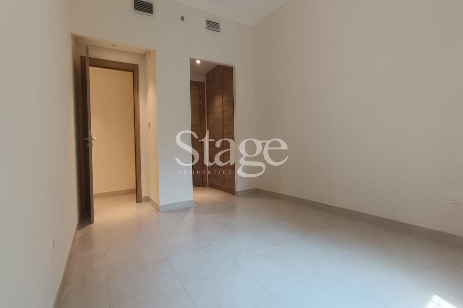 2 bedrooms apartment for Rent in Al Muhaisnah, Dubai AP9850L
