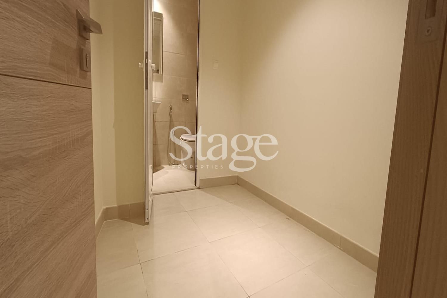 2 bedrooms apartment for Rent in Al Muhaisnah, Dubai AP9850L