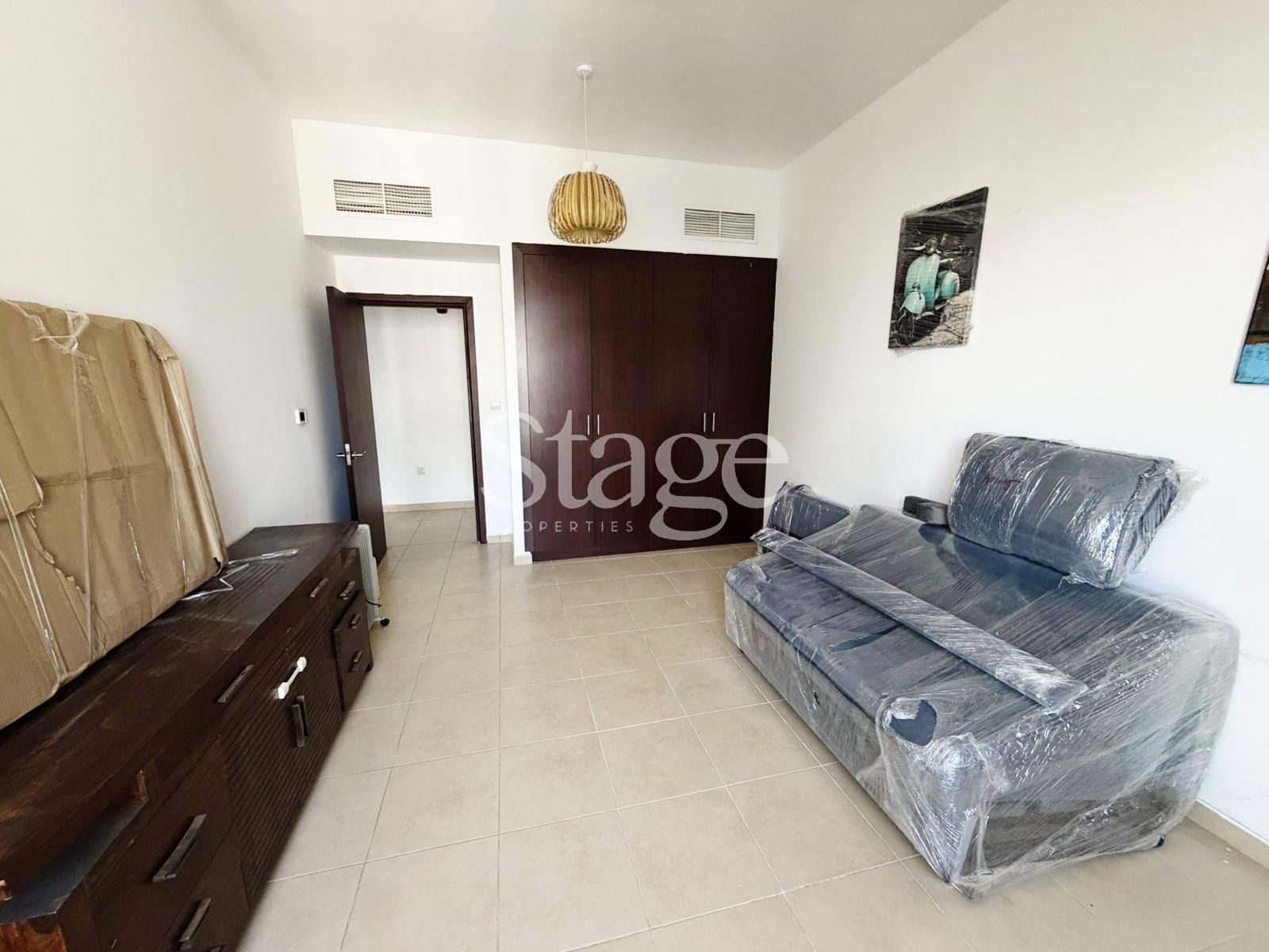 2 bedrooms apartment for Sale in Jumeirah Beach Residence, Dubai AP9524S