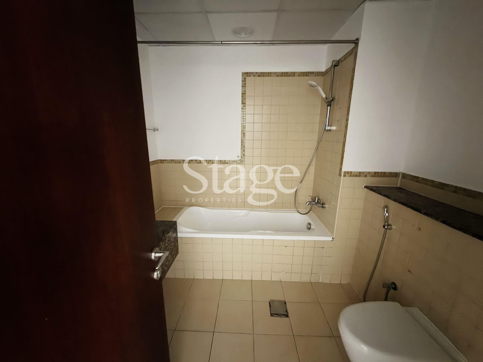 2 bedrooms apartment for Sale in Jumeirah Beach Residence, Dubai AP9524S