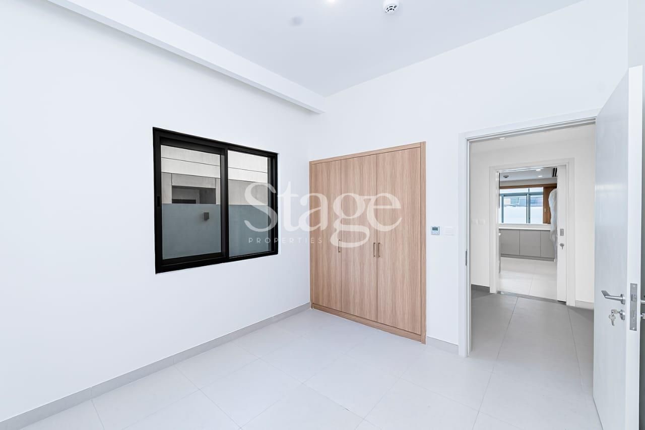 5 bedrooms common for Rent in Dubai South (Dubai World Central), Dubai VI8488L