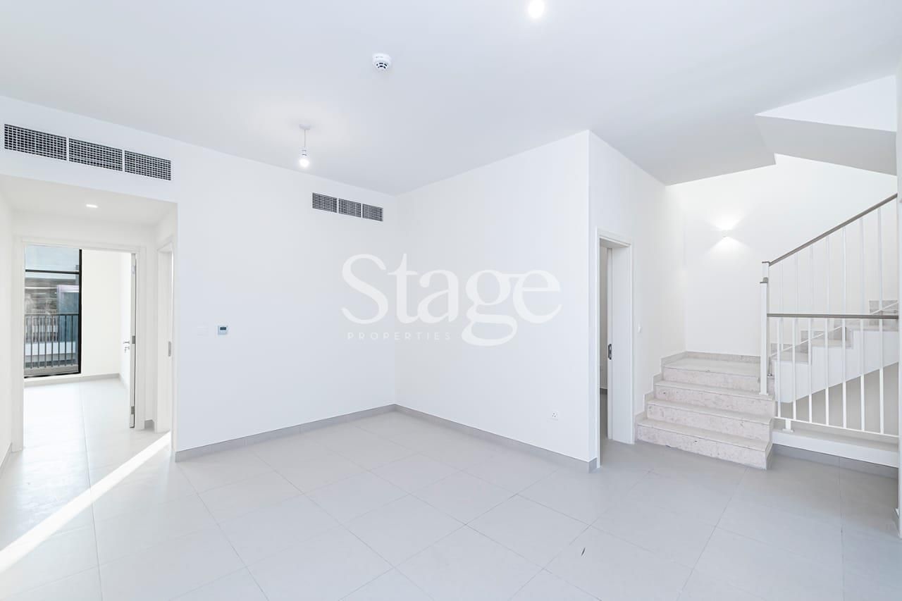 5 bedrooms common for Rent in Dubai South (Dubai World Central), Dubai VI8488L