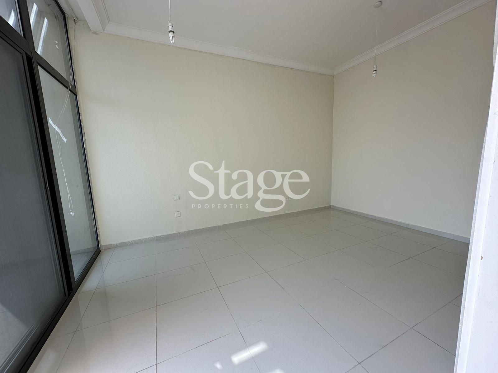 3 bedrooms Twin Villas for Rent in DAMAC Hills, Dubai VI9974L