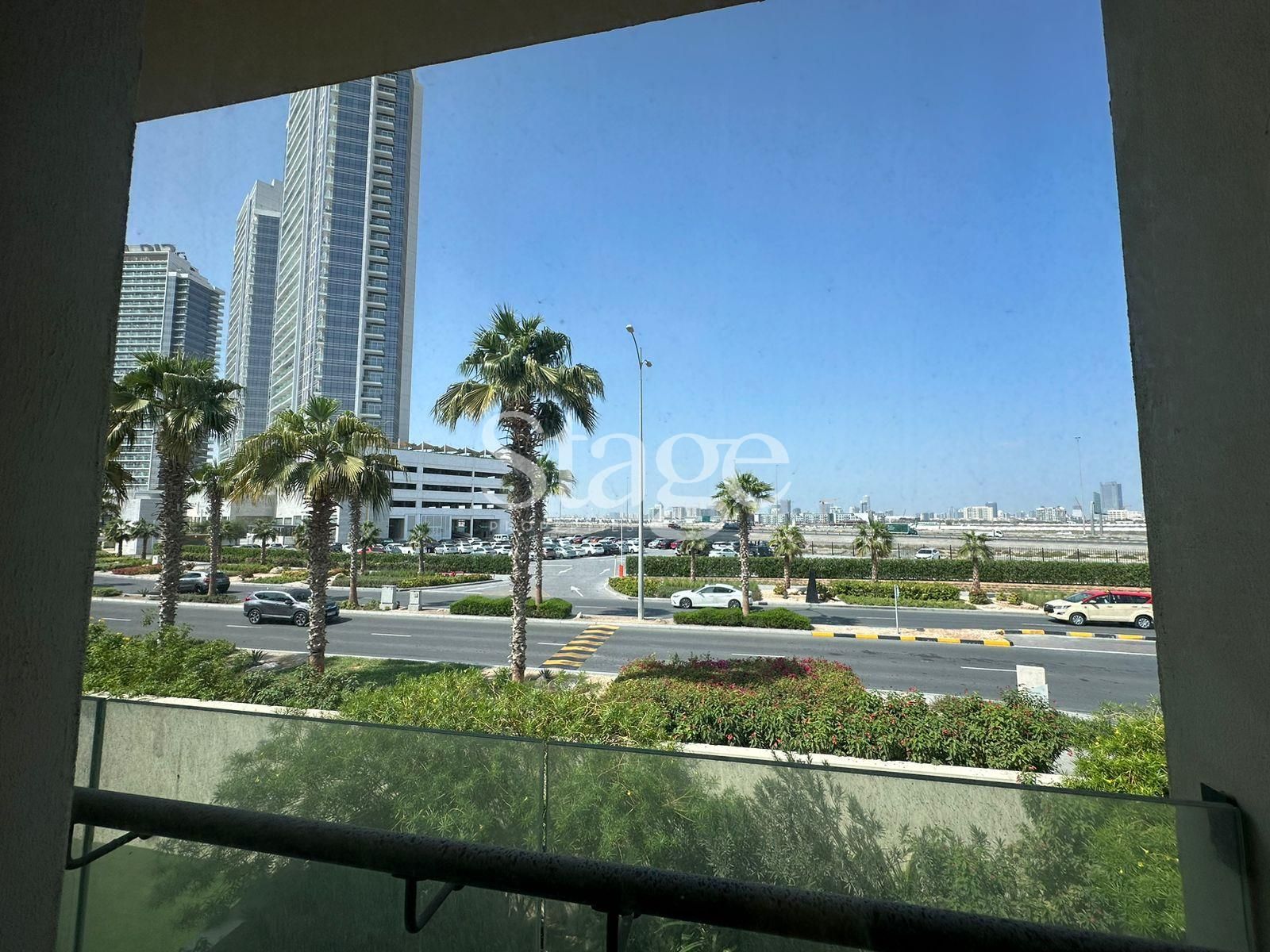3 bedrooms Twin Villas for Rent in DAMAC Hills, Dubai VI9974L