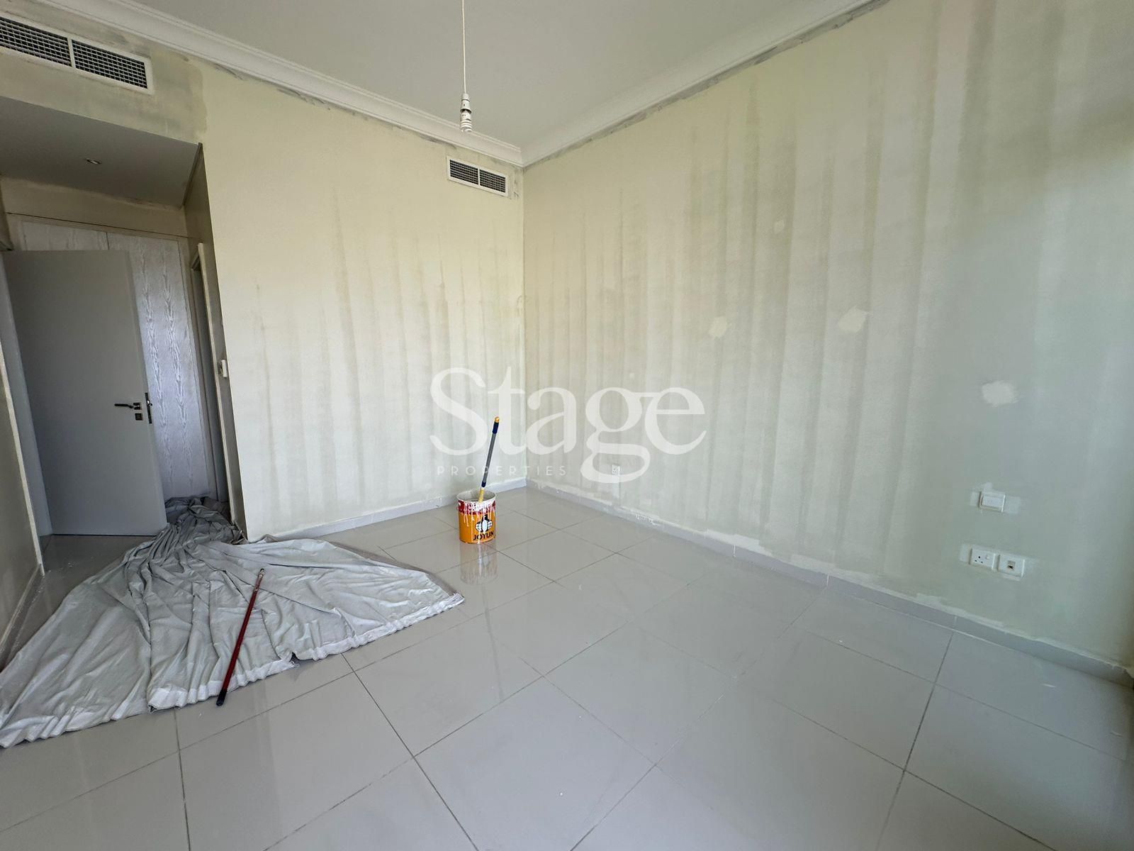 3 bedrooms Twin Villas for Rent in DAMAC Hills, Dubai VI9974L