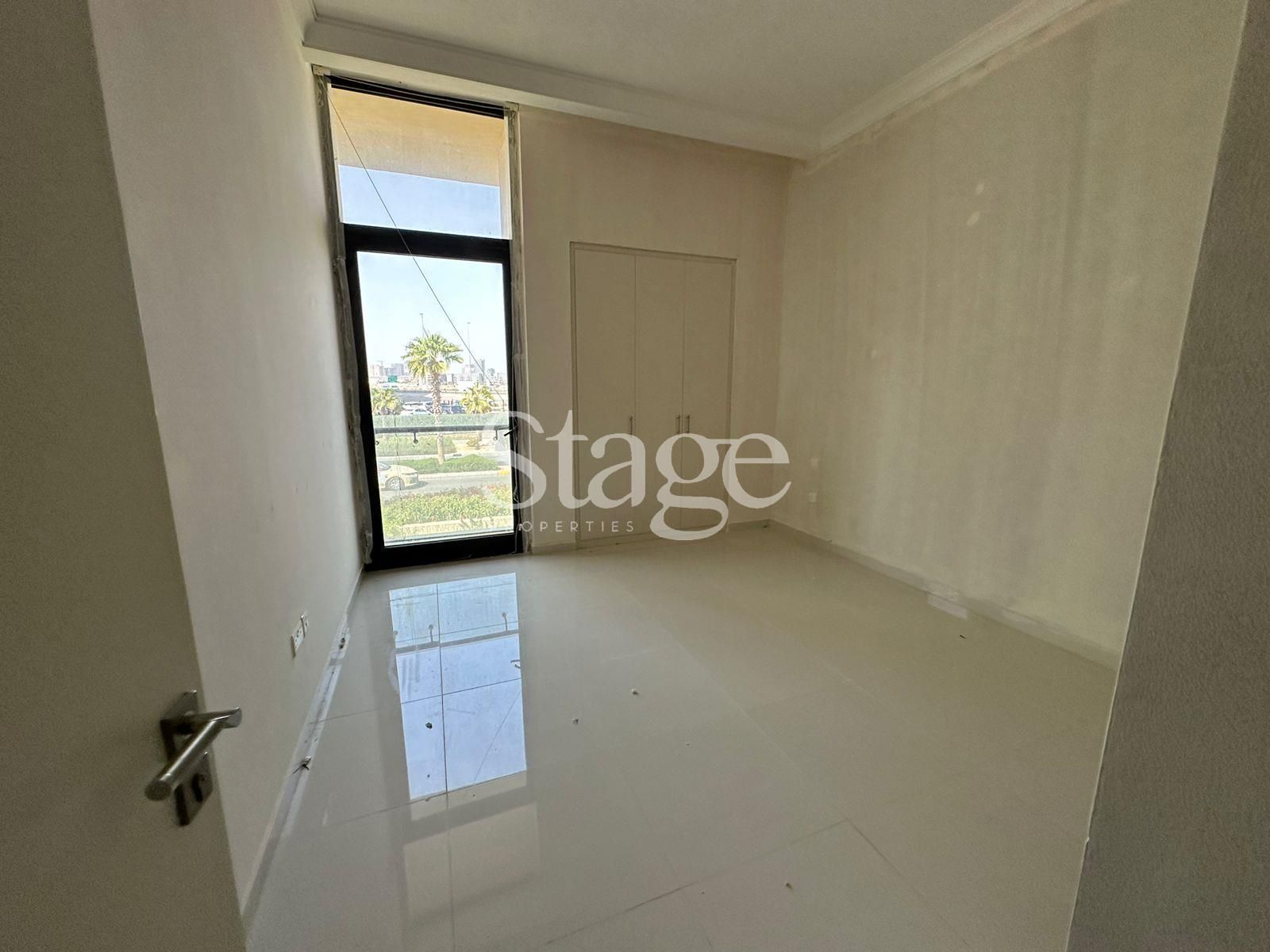 3 bedrooms Twin Villas for Rent in DAMAC Hills, Dubai VI9974L