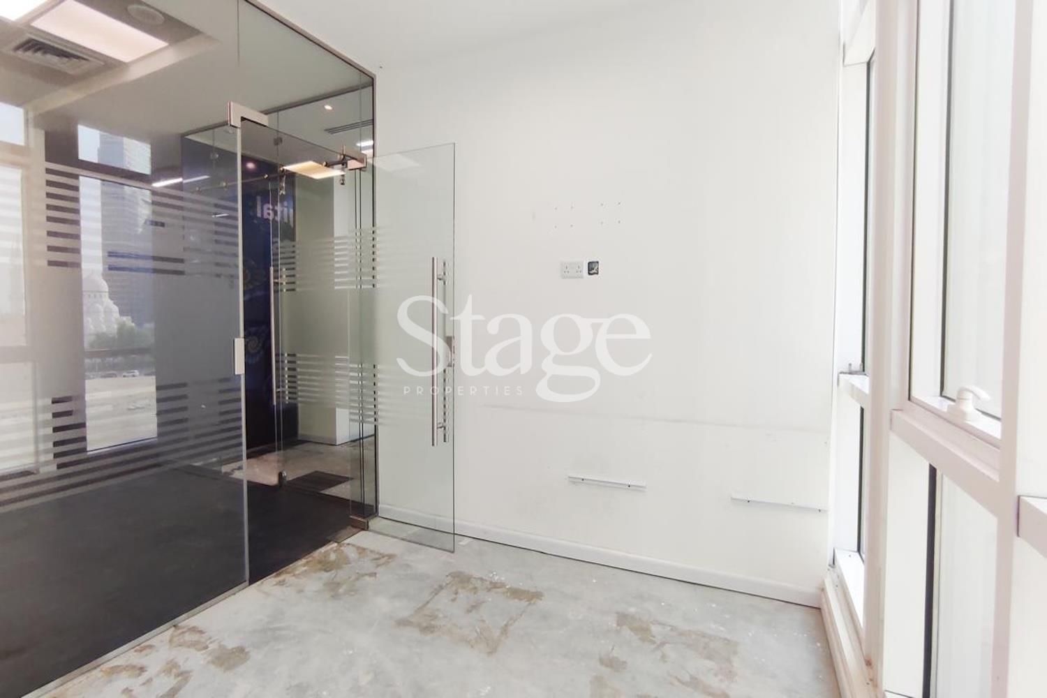 مساحة مكتبية للبيع في Jumeirah Lake Towers، Dubai OF9237S