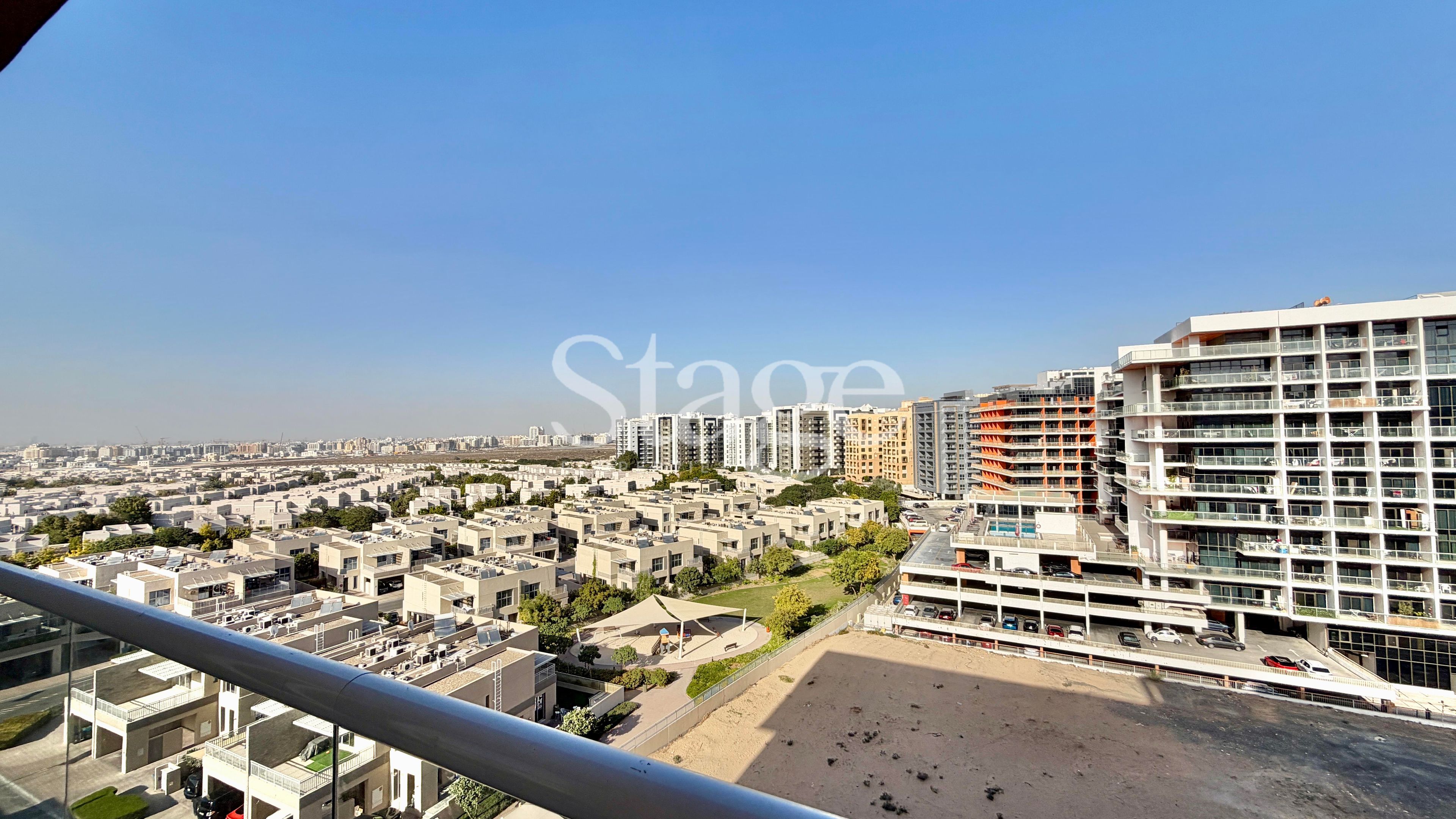 Specious 2 BR+Store IHigh Floor IOverlooking Villa