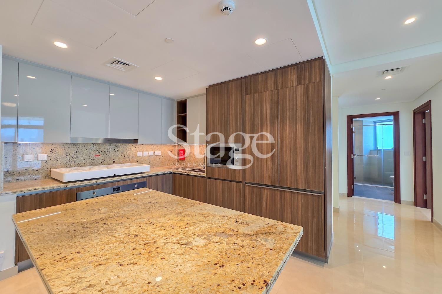 شقة من ٣ غرف نوم للبيع في Downtown Dubai، Dubai AP8469S