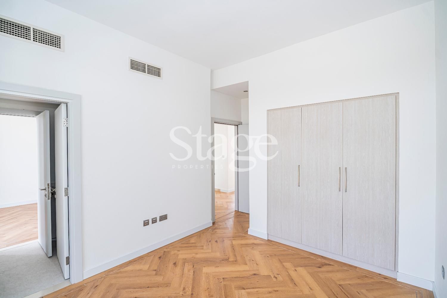 5 bedrooms Villas for Sale in Dubai Hills Estate, Dubai VI7736S