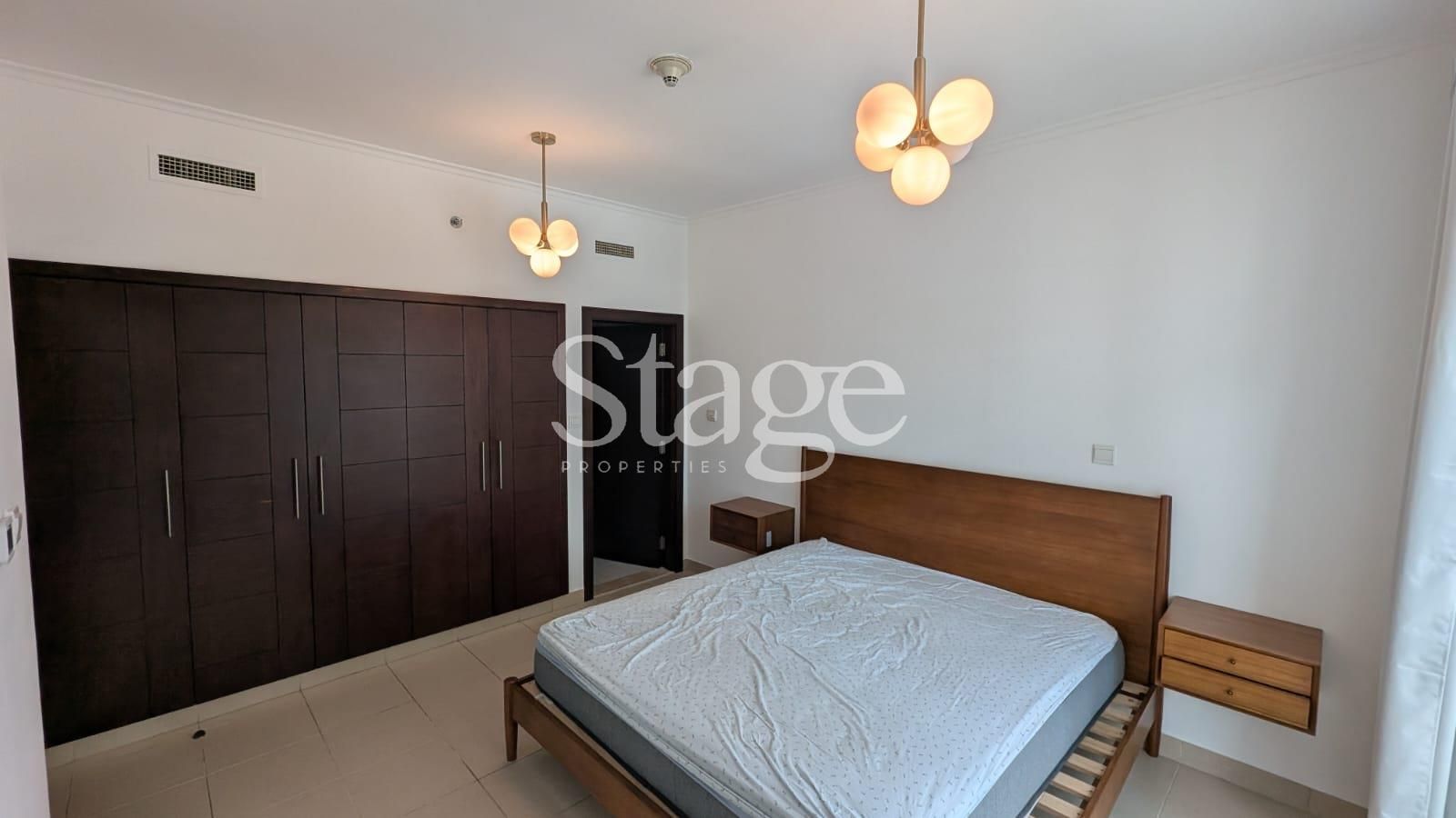 شقة من غرفة نوم للإيجار في Downtown Dubai، Dubai AP9216L
