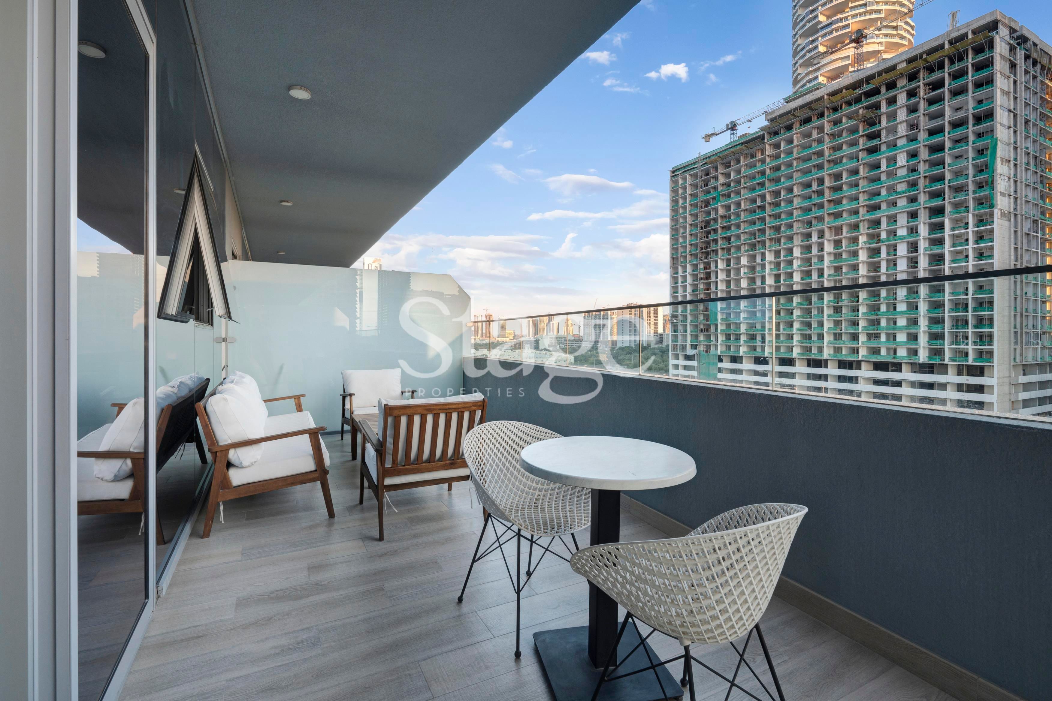 Stunning Furnished 1 Bed | City Skyline view