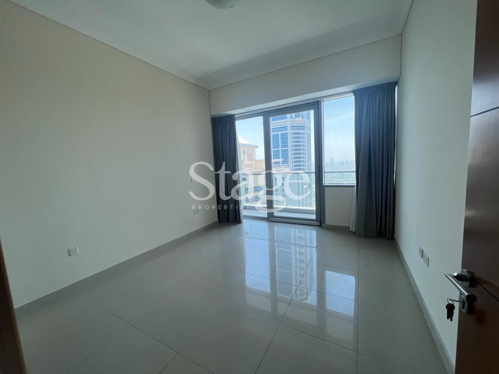 1 bedroom apartment for Sale in Dubai Marina, Dubai AP7529S