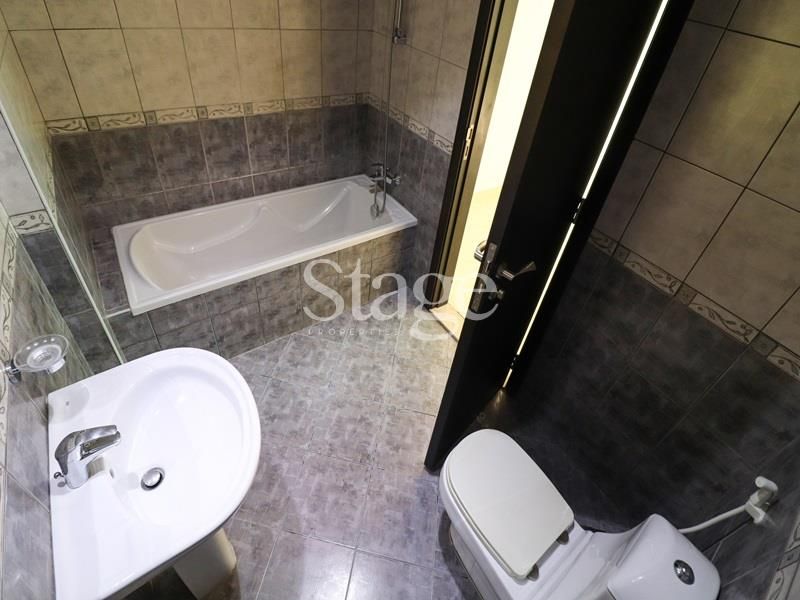 2 bedrooms apartment for Sale in Dubai Marina, Dubai AP7541S