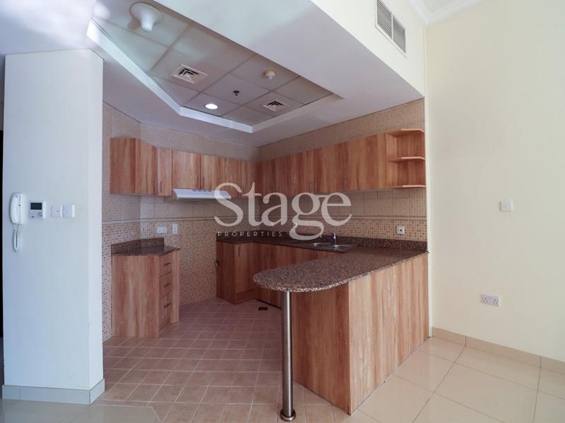 2 bedrooms apartment for Sale in Dubai Marina, Dubai AP7541S