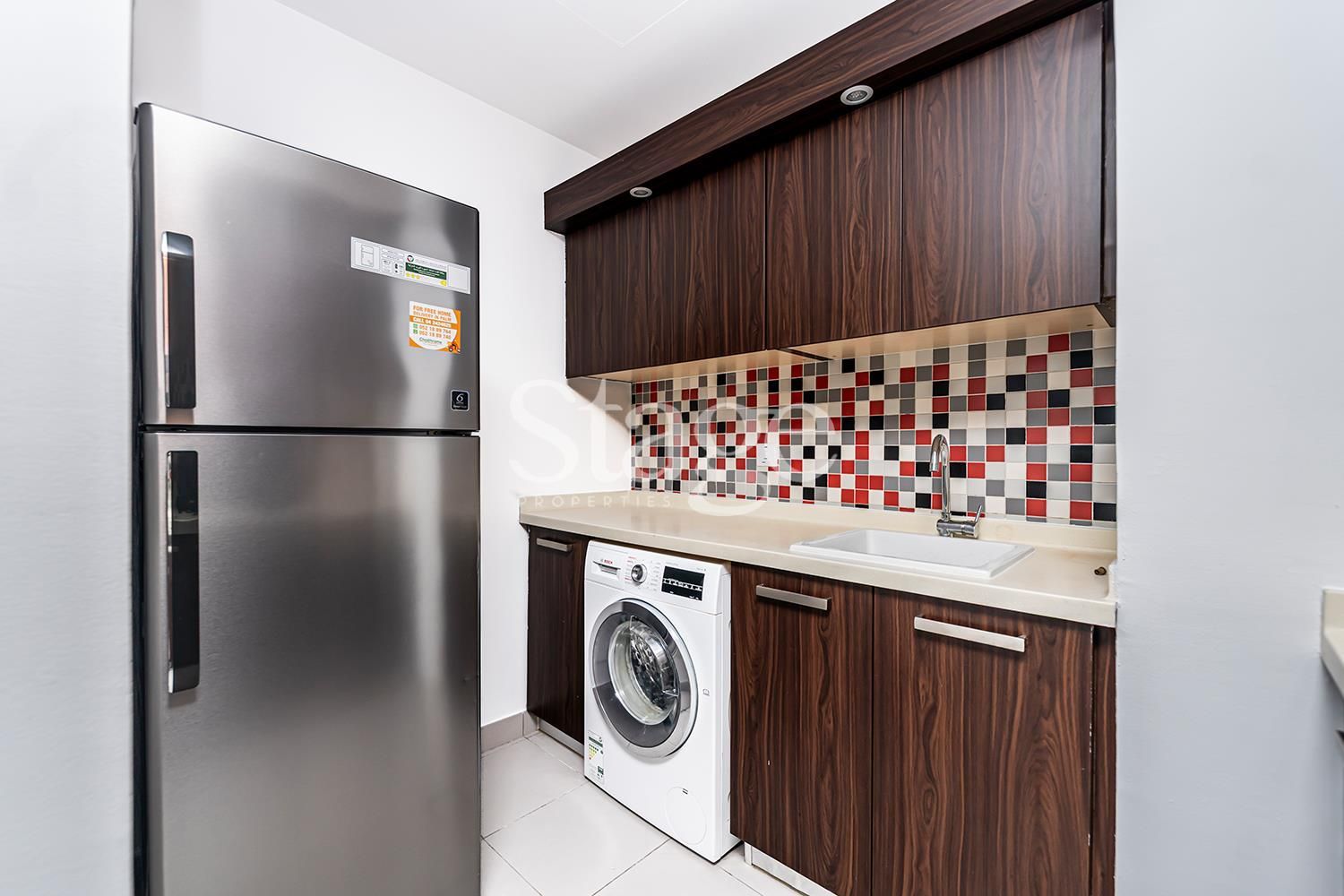 1 bedroom apartment for Rent in Palm Jumeirah, Dubai AP8189L