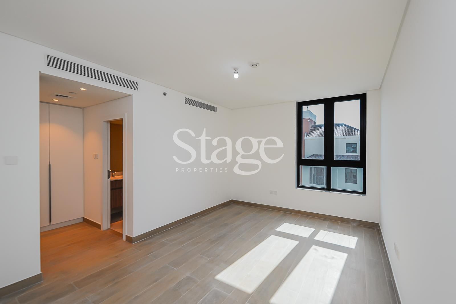 5 bedrooms Duplex for Sale in La Mer, Dubai DX9159S