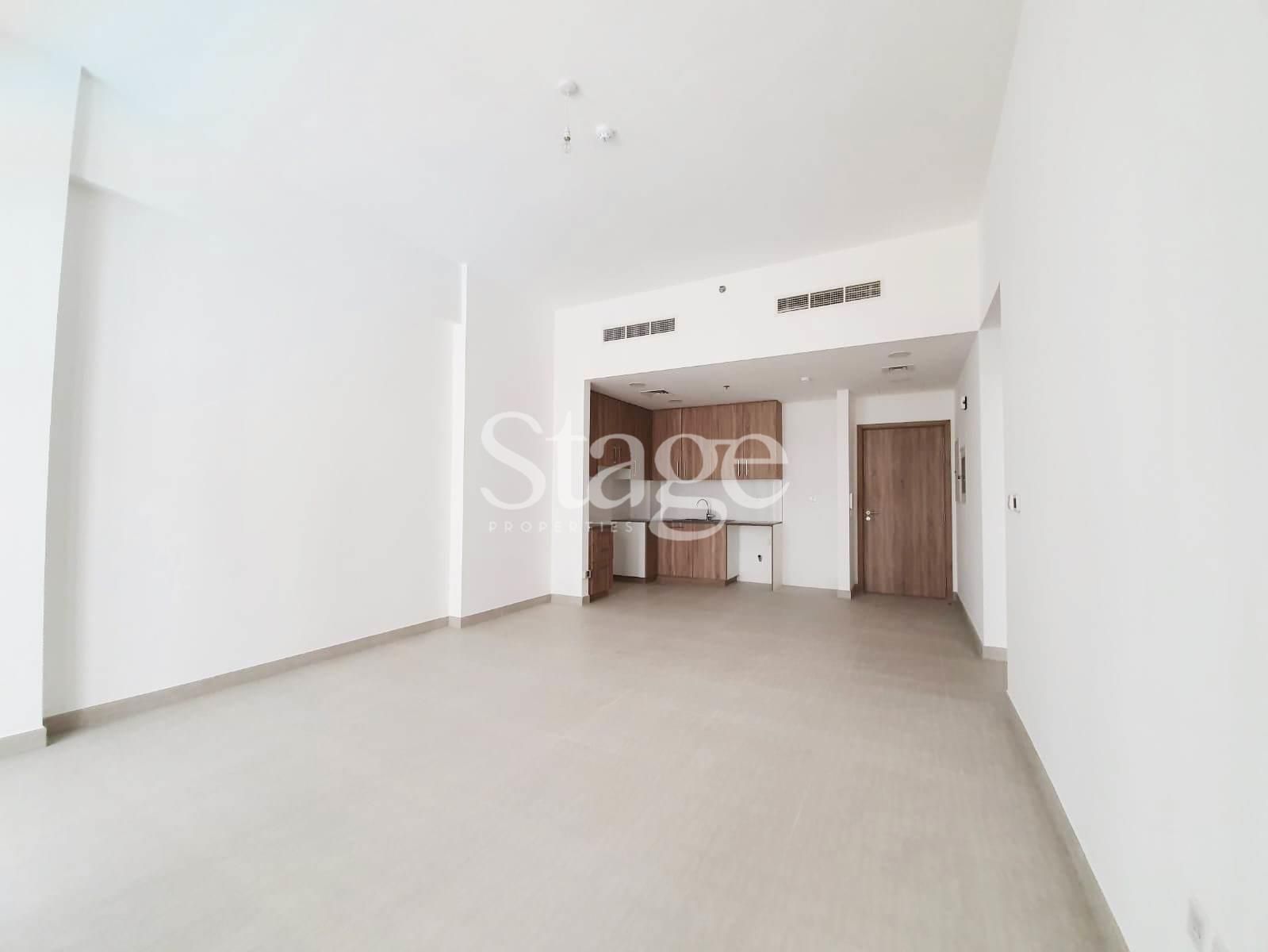 3 bedrooms apartment for Sale in Town Square, Dubai AP9877S