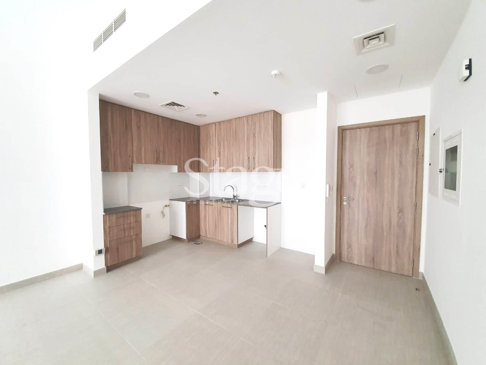 3 bedrooms apartment for Sale in Town Square, Dubai AP9877S