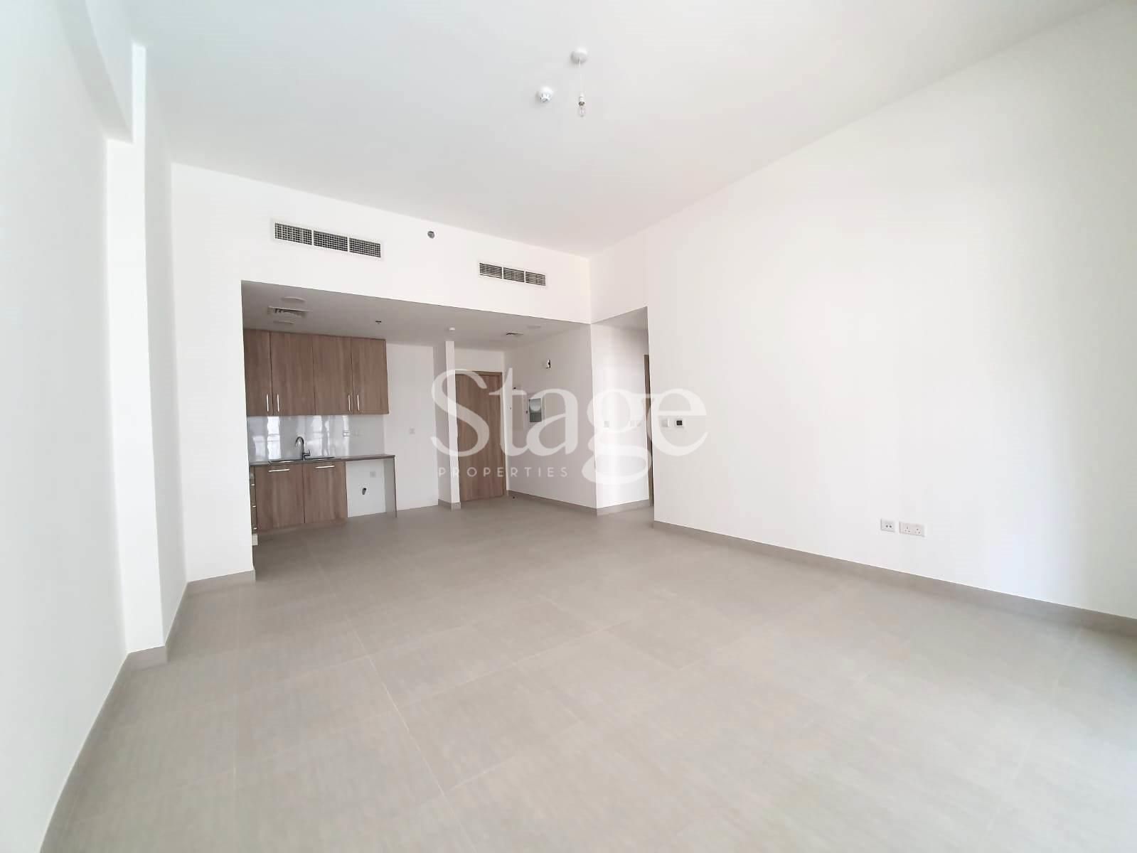 3 bedrooms apartment for Sale in Town Square, Dubai AP9877S