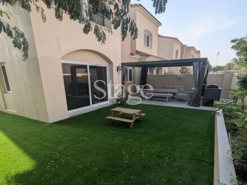 فيلا توأم من ٣ غرف نوم للبيع في Serena، Dubai VI9627S