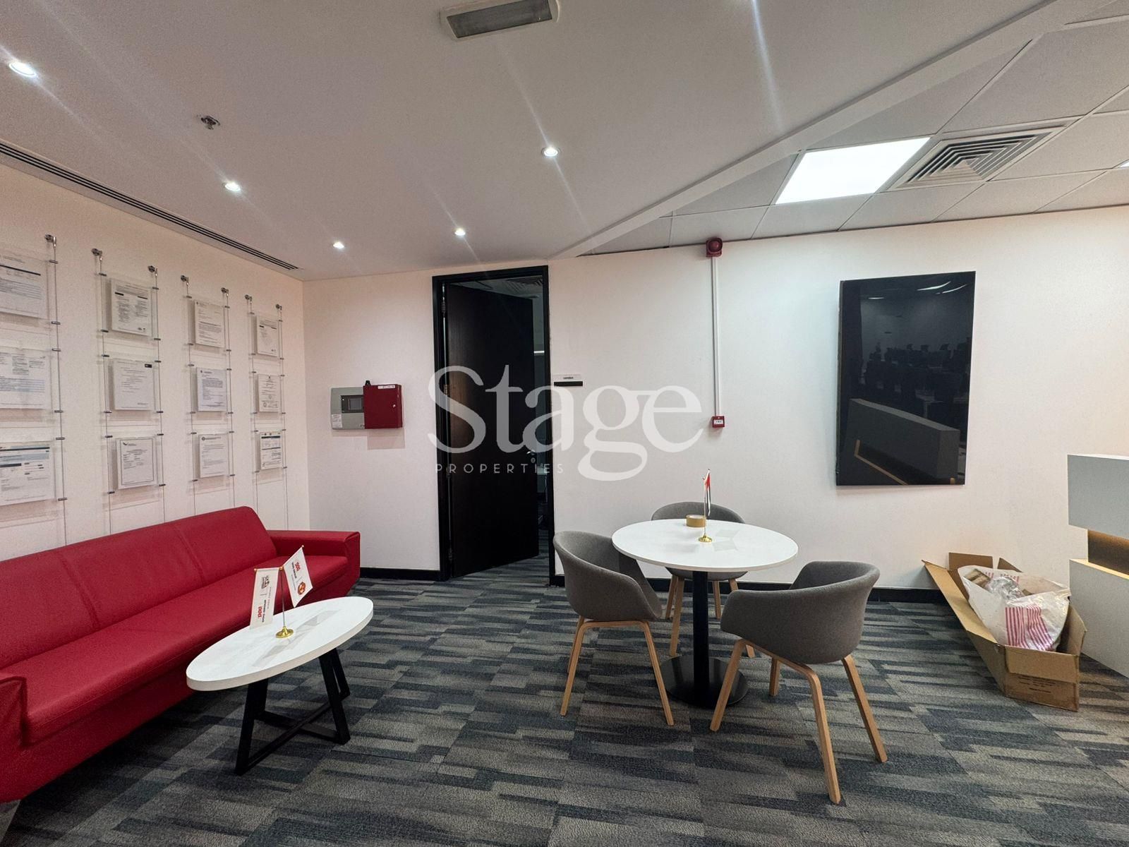 Office Space for Rent in Dubai Investment Park, Dubai OF8320L