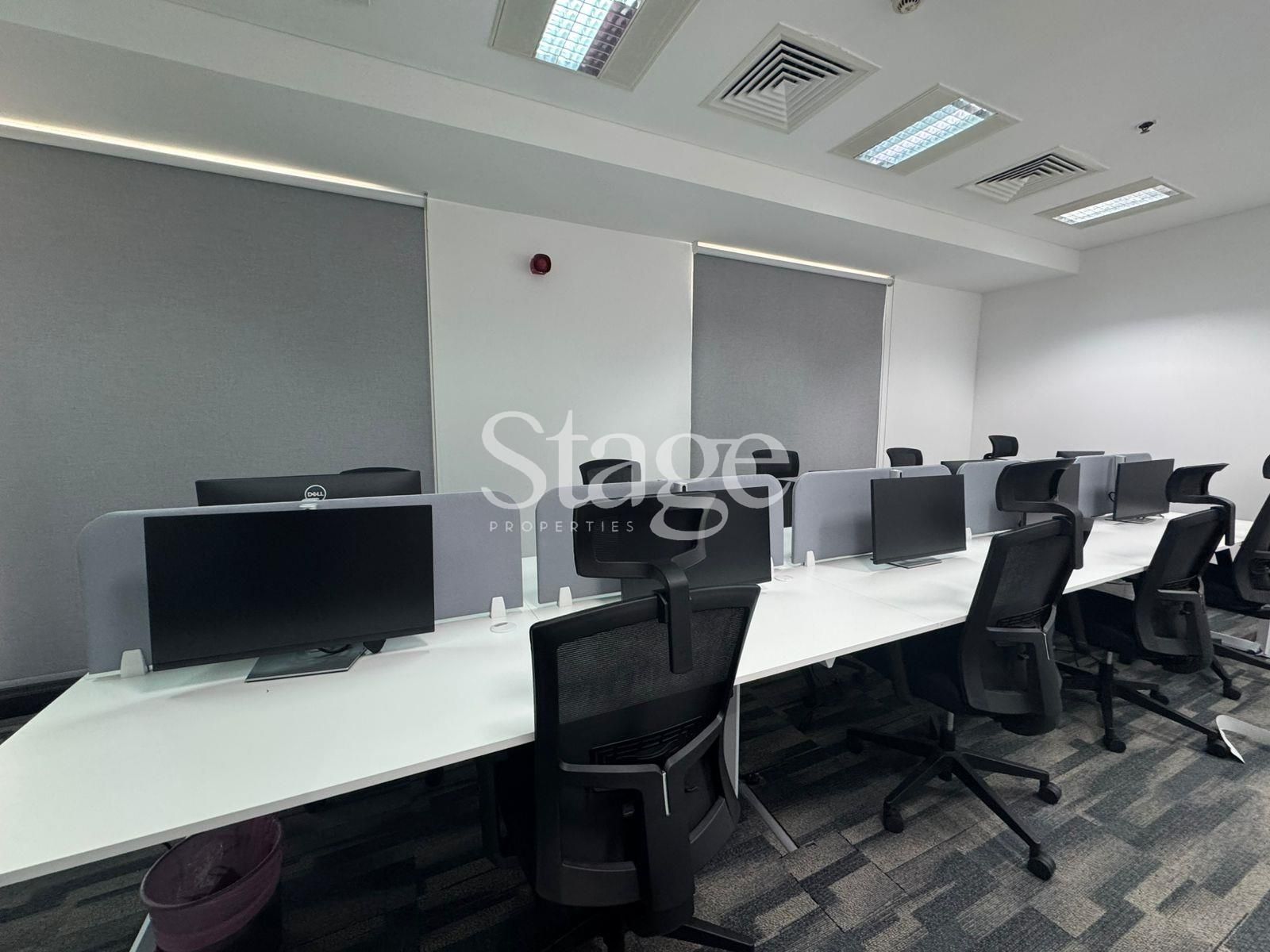 Office Space for Rent in Dubai Investment Park, Dubai OF8320L
