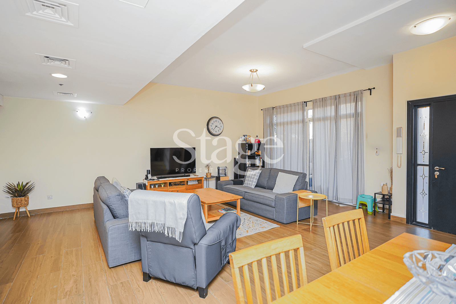 2 bedrooms Duplex for Sale in Jumeirah Village Circle, Dubai DX7937S