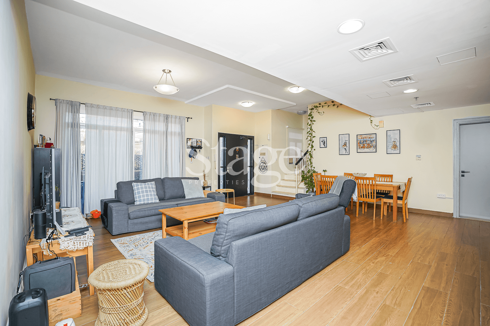 2 bedrooms Duplex for Sale in Jumeirah Village Circle, Dubai DX7937S