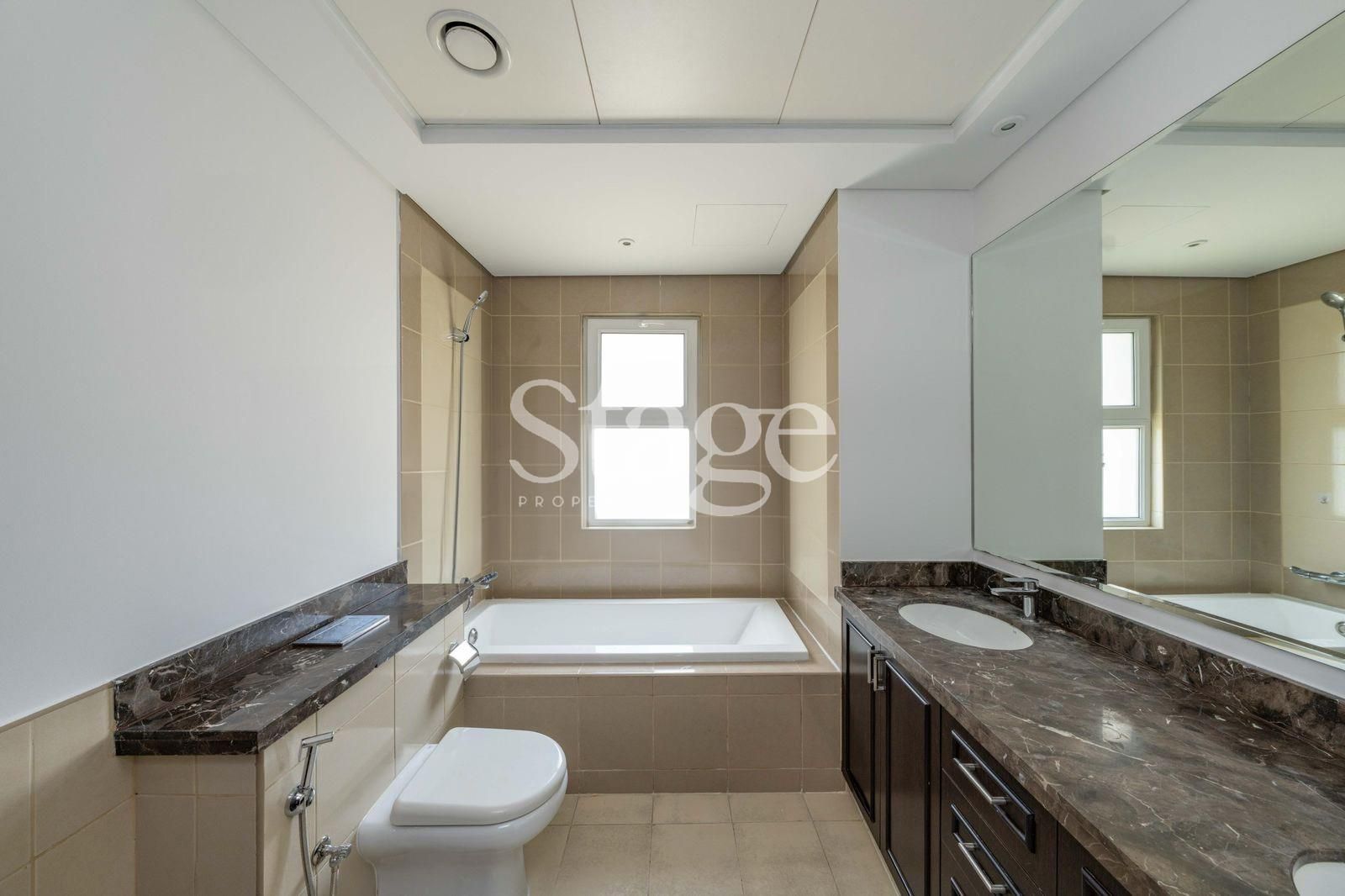 3 bedrooms Twin Villas for Rent in Serena, Dubai VI9287L