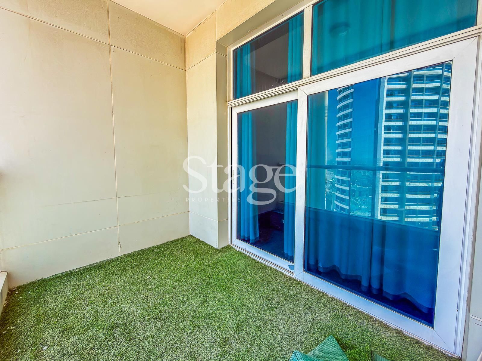 2 bedrooms apartment for Rent in Barsha Heights (Tecom), Dubai AP9690L
