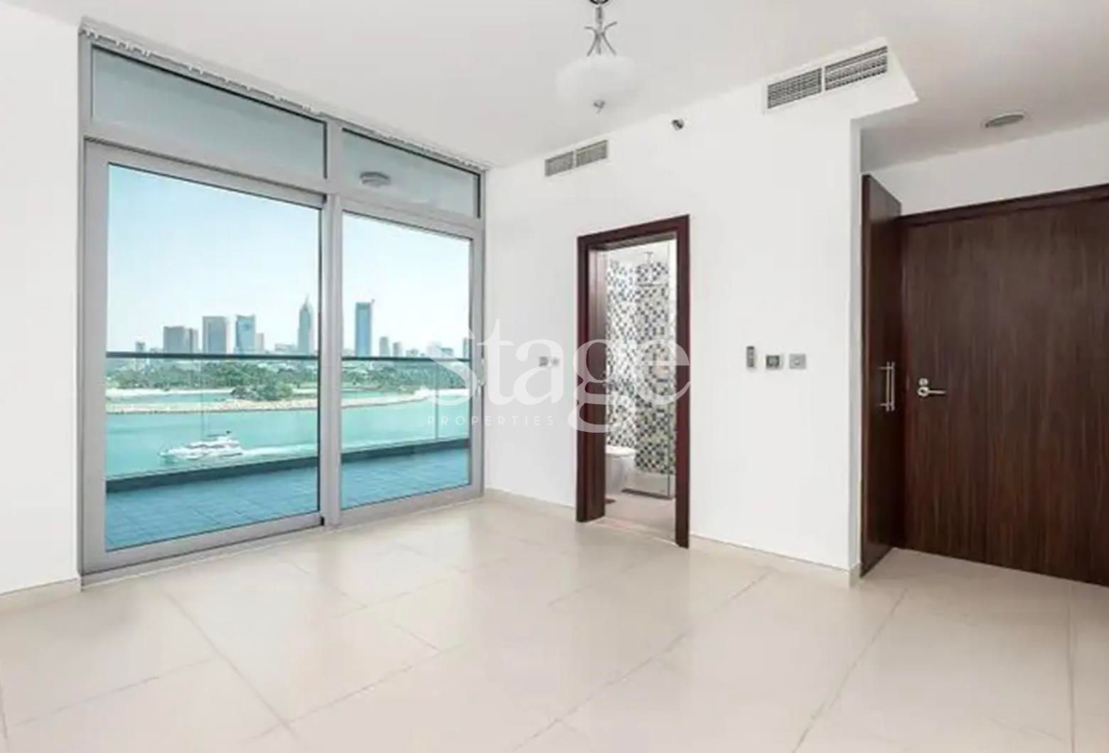 2 bedrooms apartment for Rent in Palm Jumeirah, Dubai AP7558L