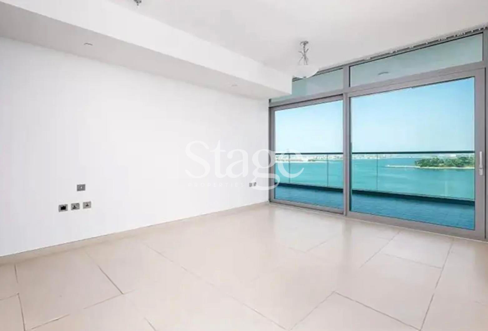 2 bedrooms apartment for Rent in Palm Jumeirah, Dubai AP7558L