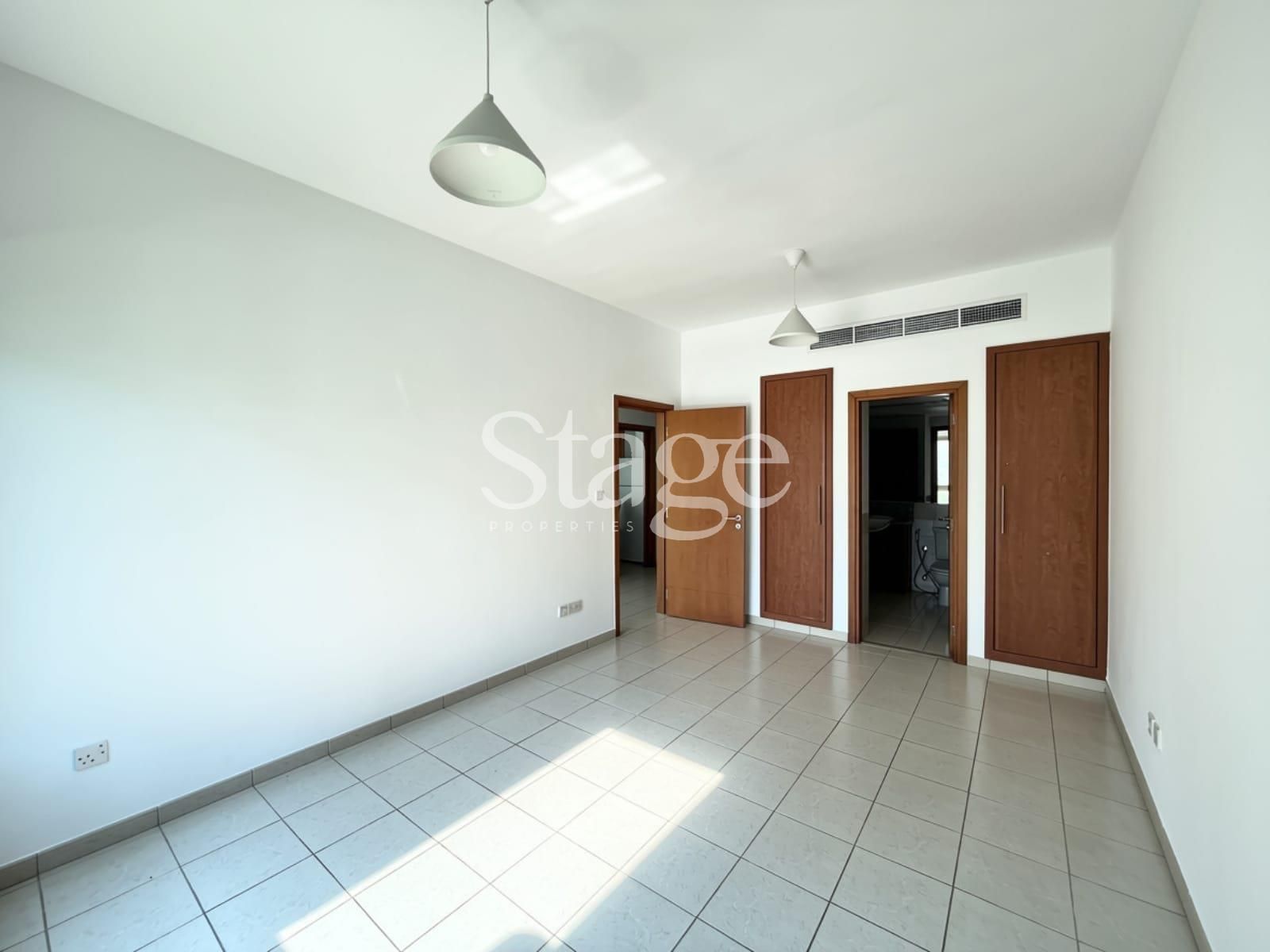 1 bedroom apartment for Rent in Greens, Dubai AP9790L