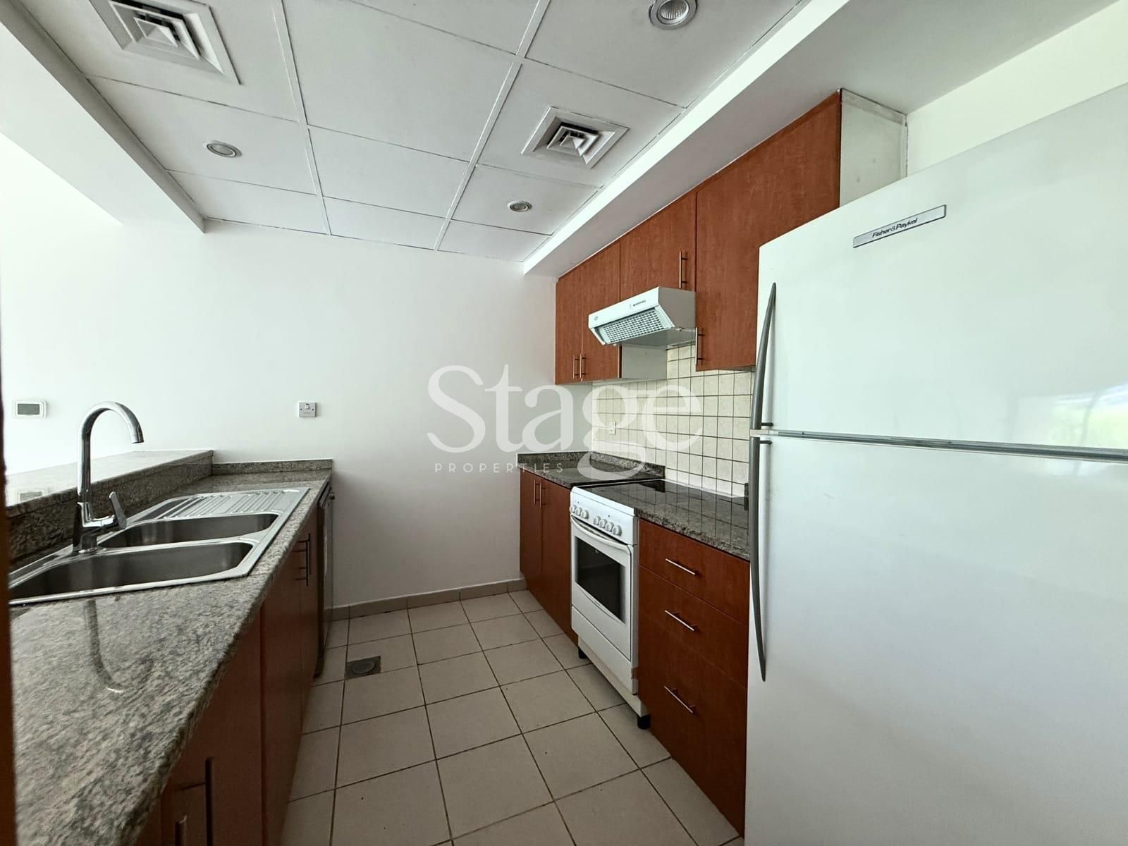 1 bedroom apartment for Rent in Greens, Dubai AP9790L