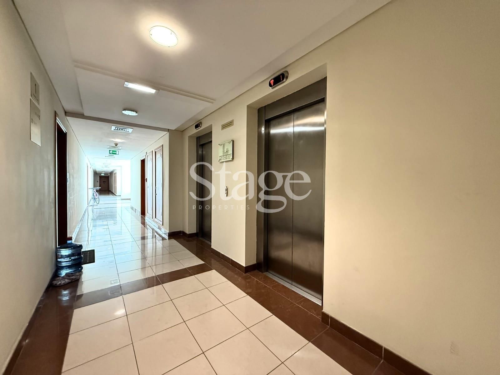 1 bedroom apartment for Rent in Greens, Dubai AP9790L