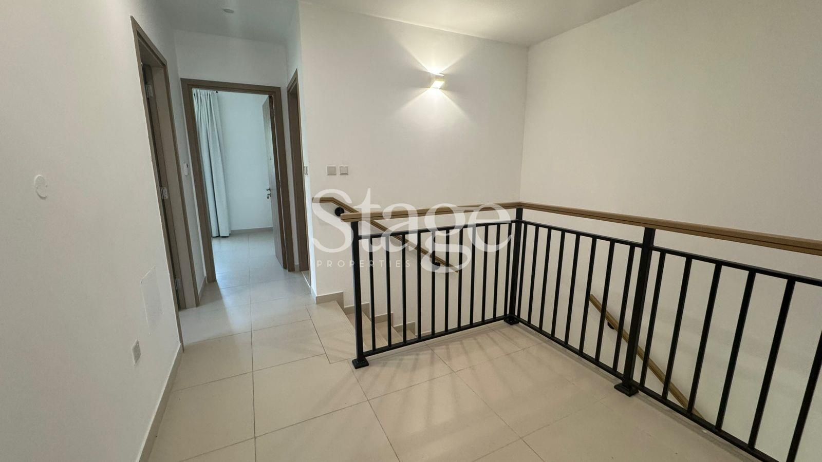 4 bedrooms Townhouse for Rent in Dubai Land, Dubai TH8288L