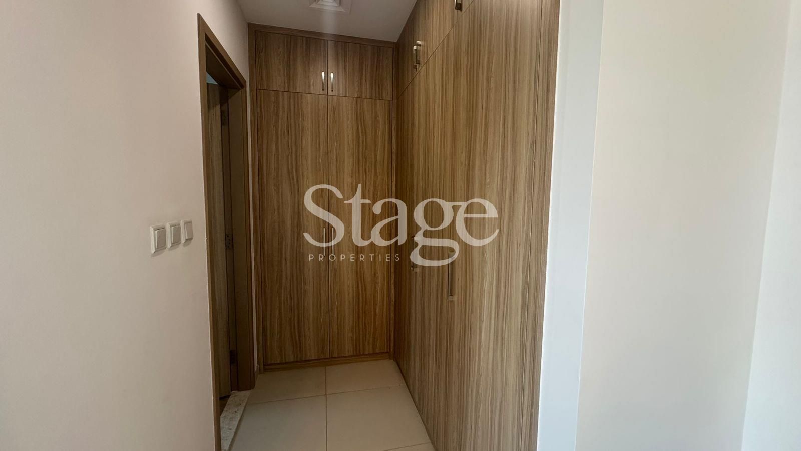 4 bedrooms Townhouse for Rent in Dubai Land, Dubai TH8288L