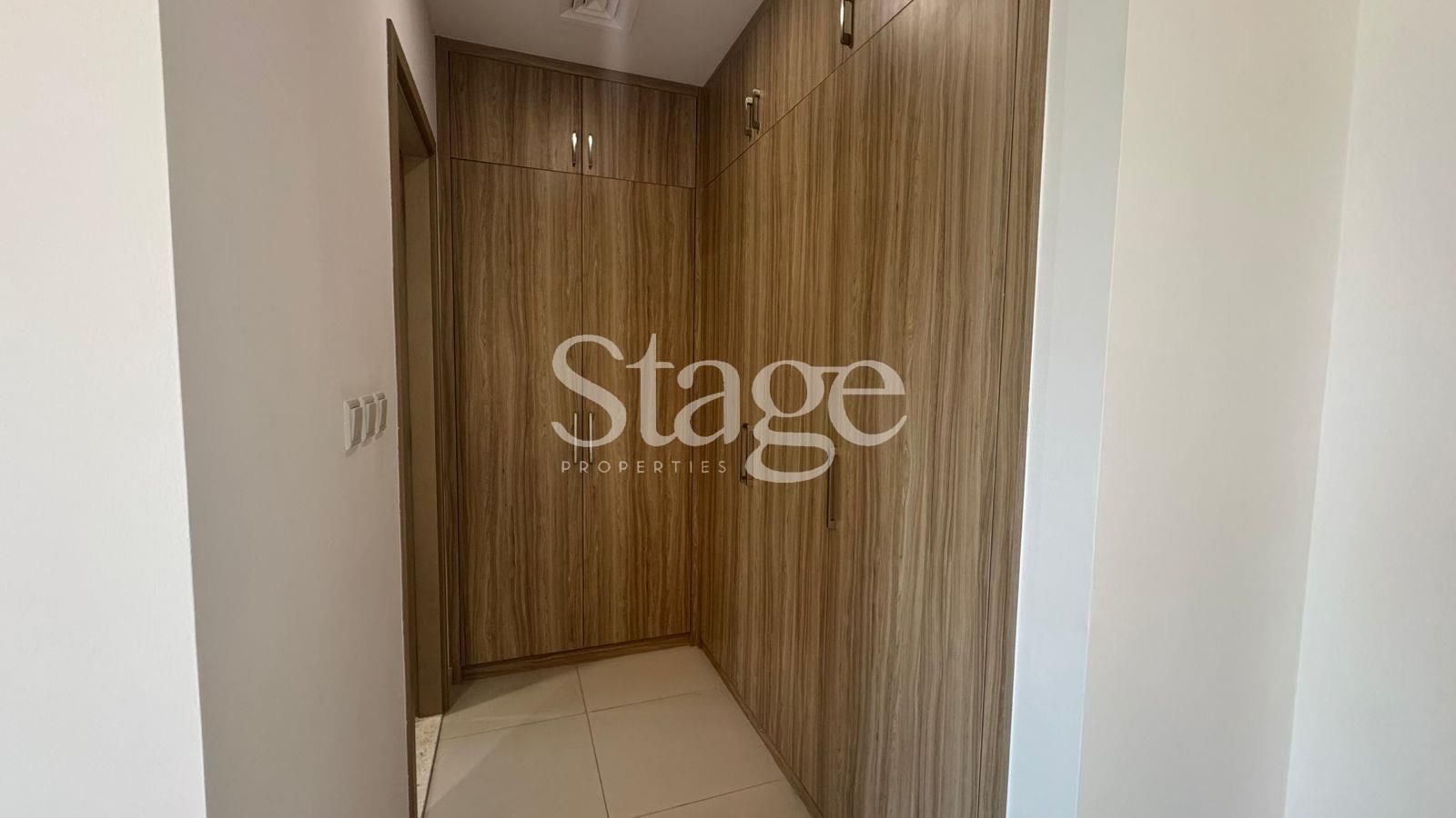 4 bedrooms Townhouse for Rent in Dubai Land, Dubai TH8288L