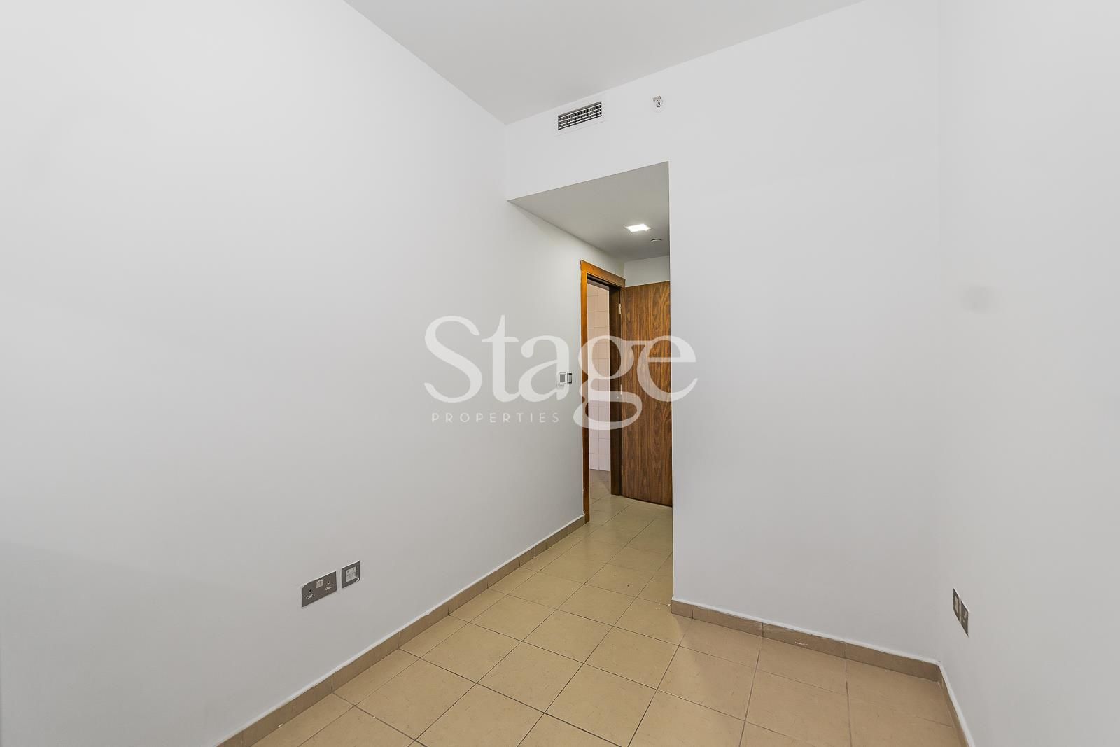 4 bedrooms Twin Villas for Sale in Business Bay, Dubai VI9029S