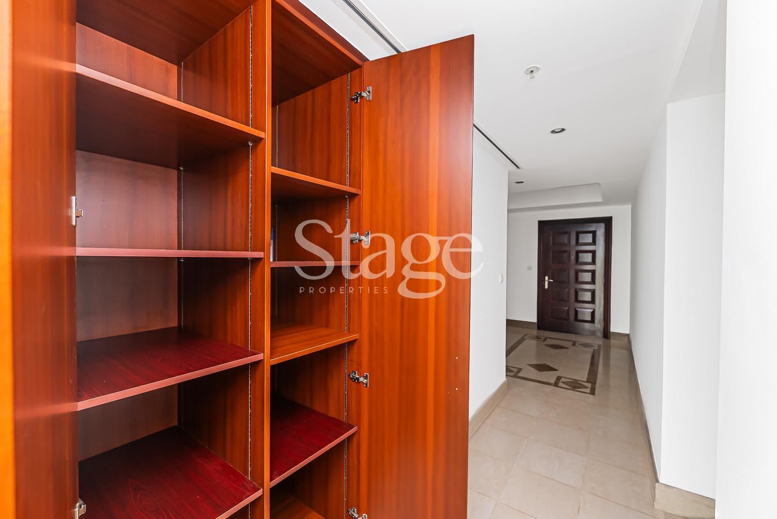 شقة من ٣ غرف نوم للإيجار في Dubai Marina، Dubai AP8227L