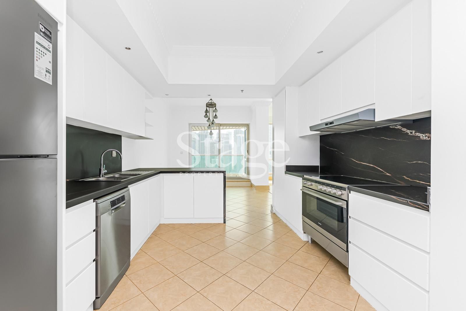 شقة من ٣ غرف نوم للإيجار في Dubai Marina، Dubai AP8227L