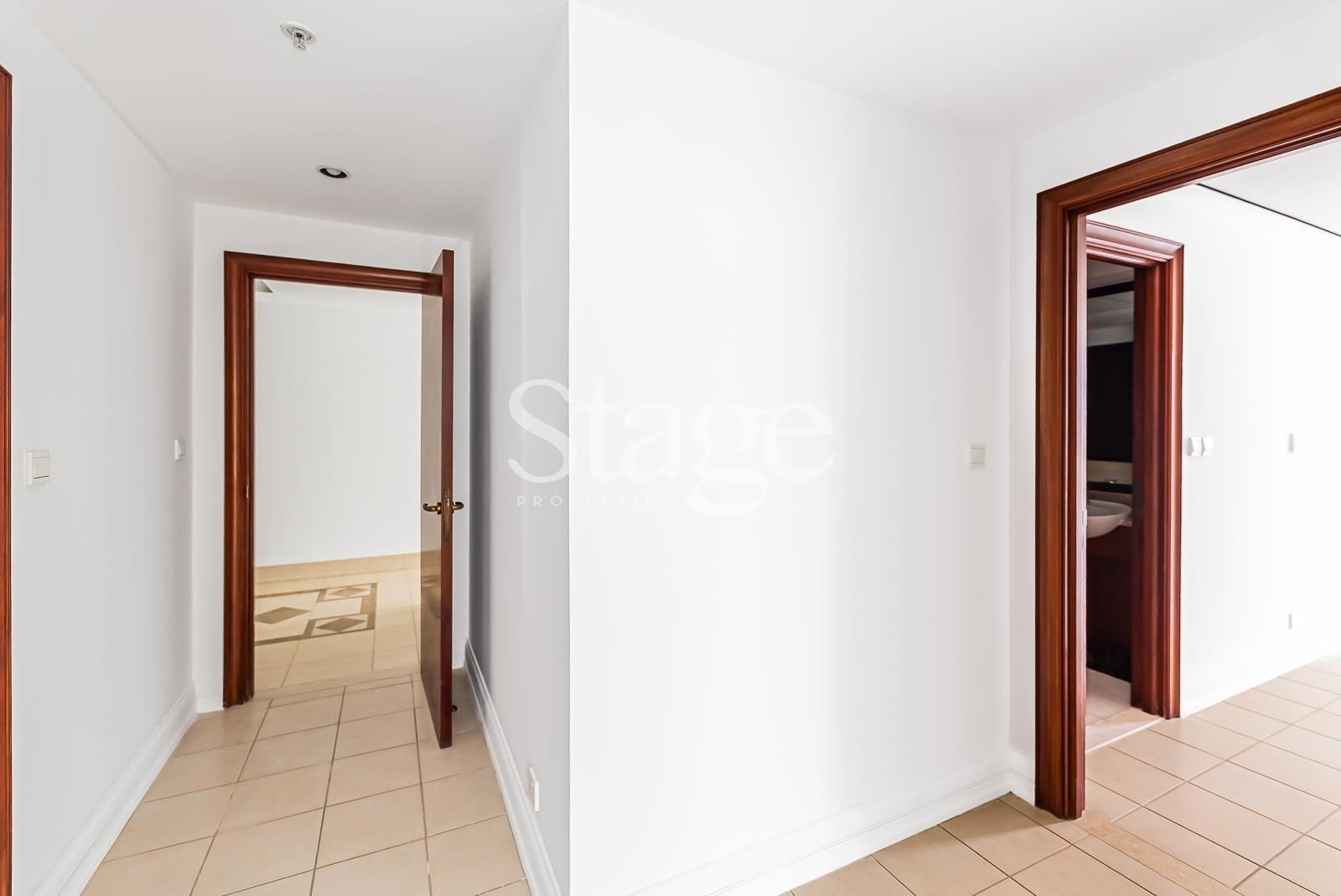 شقة من ٣ غرف نوم للإيجار في Dubai Marina، Dubai AP8227L