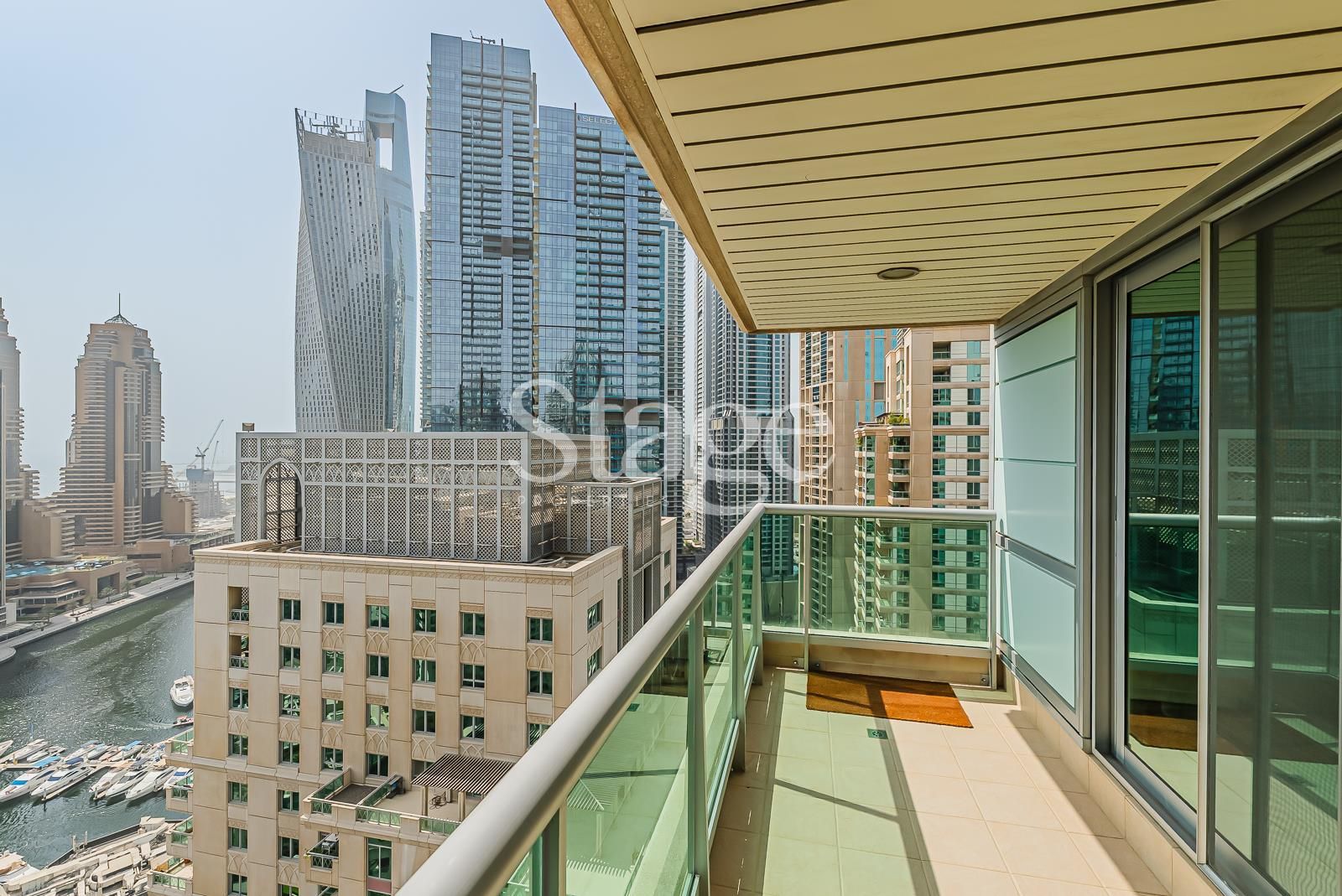 شقة من ٣ غرف نوم للإيجار في Dubai Marina، Dubai AP8227L