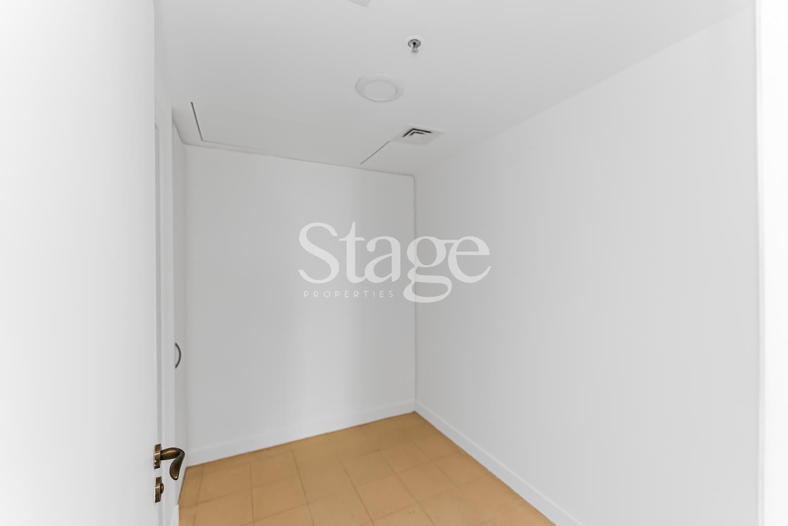 شقة من ٣ غرف نوم للإيجار في Dubai Marina، Dubai AP8227L