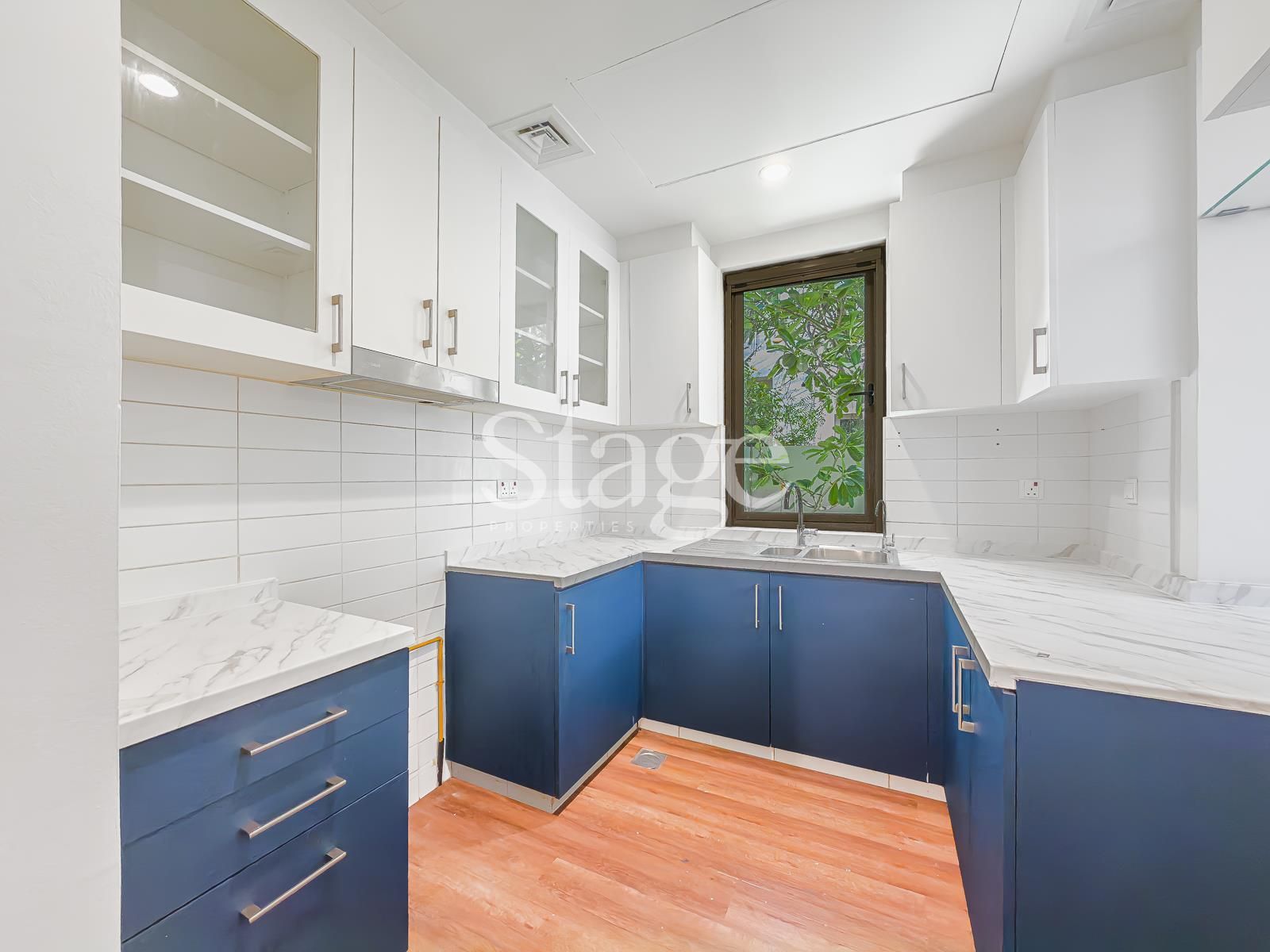 3 bedrooms Townhouse for Rent in Reem, Dubai TH8847L