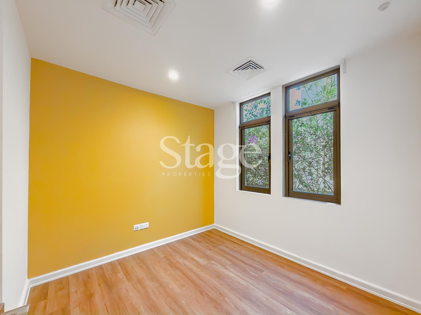 3 bedrooms Townhouse for Rent in Reem, Dubai TH8847L